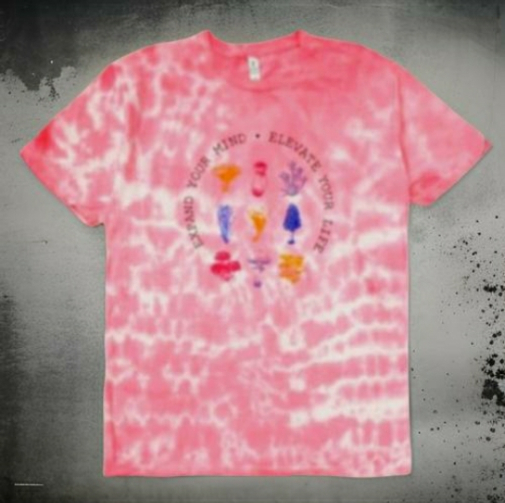 Tie dye pink shirt mushrooms print